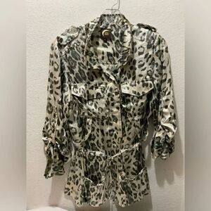 Blu Moon Animal Print 100% silk top front buttons & pockets belted  size 1